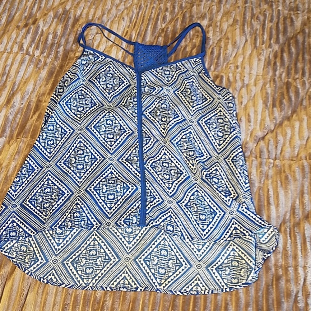 Cute tank size L